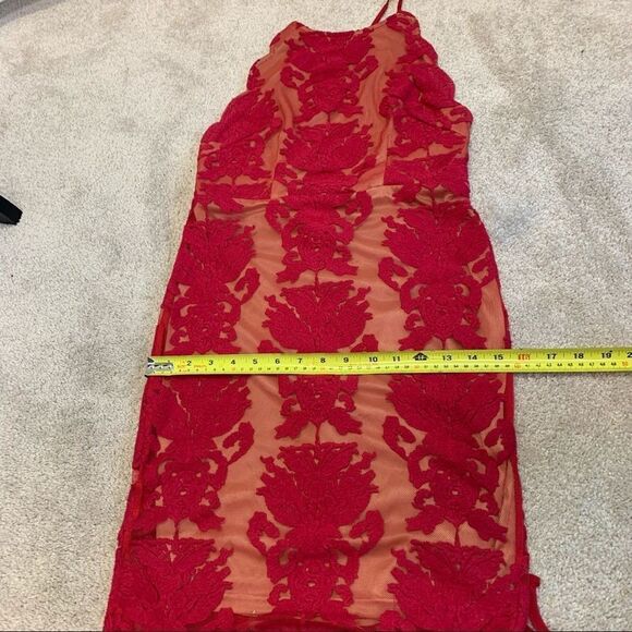 Red lace sleeveless halter top mermaid maxi dress gown size medium - Picture 14 of 15